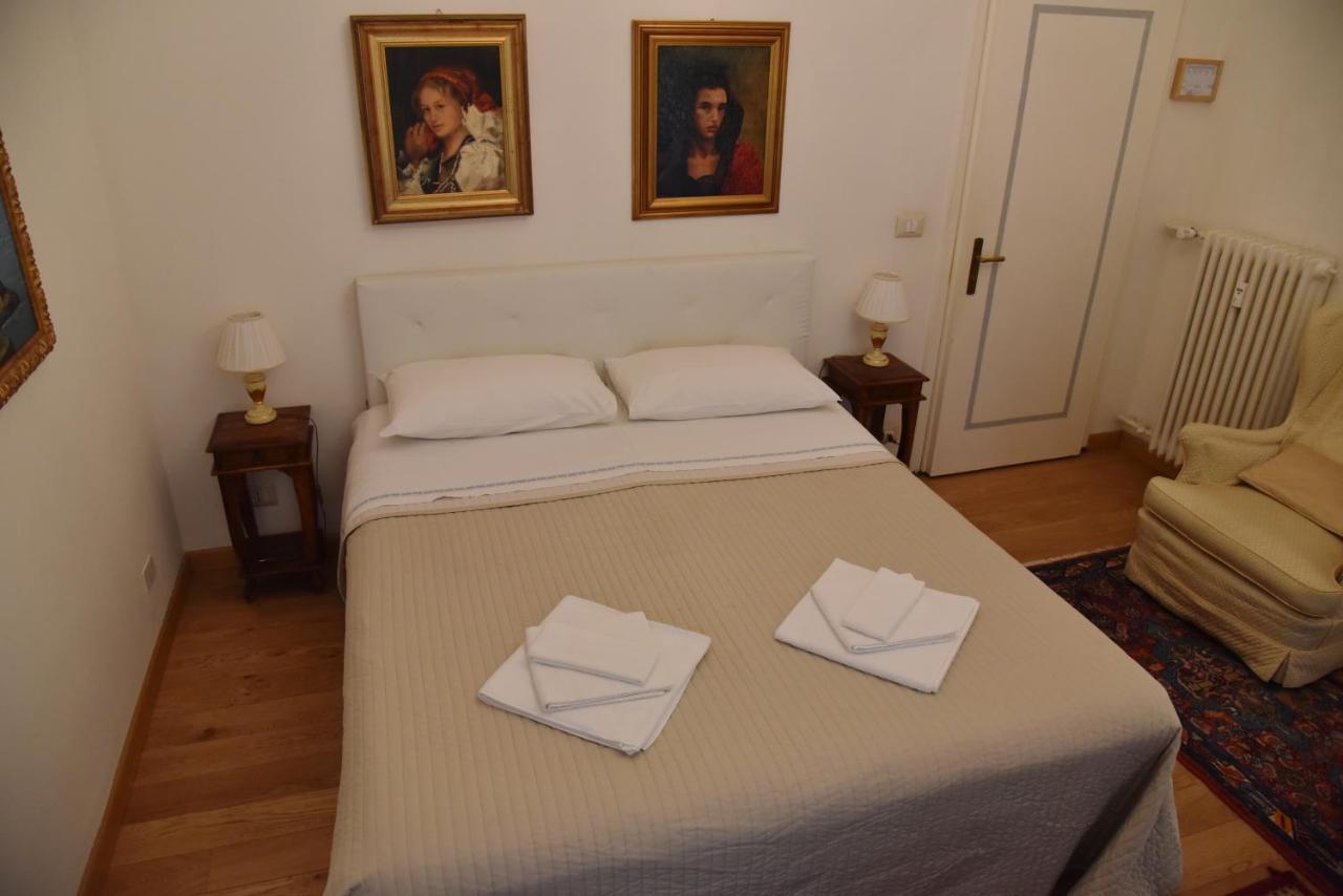 B&B Carlo Alberto Turin Luaran gambar